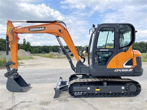 DOOSAN DX55 Excavators For Sale 